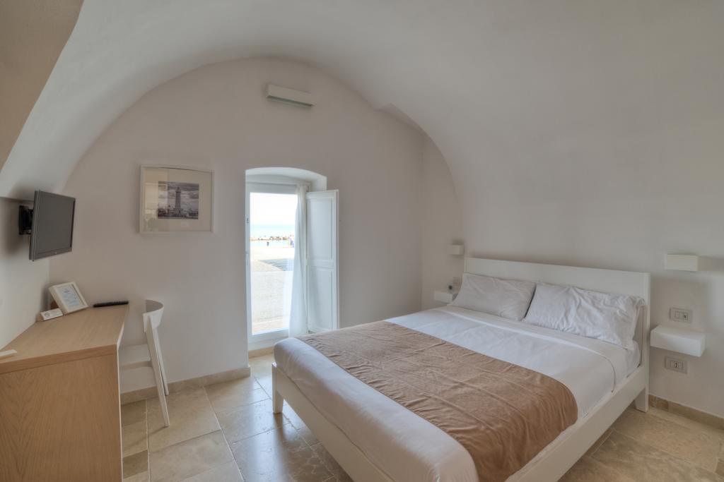 Moma Molfetta Mare Bed & Breakfast Cameră foto